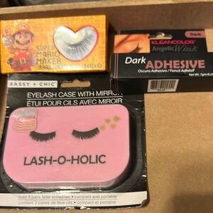 Lash-O-Holic Eyelash Case with Mirror and lashes